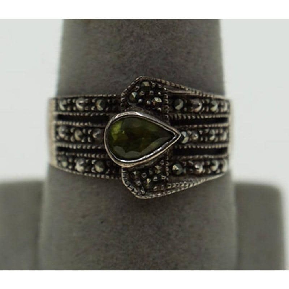 Vintage Sterling Silver 925 Peridot Marcasite Pear Cut Ring Size 8.75 4.2g